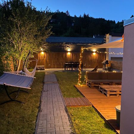 Nuerburgring Industrial Design House, Grosser Garten, Bbq Adenau Buitenkant foto